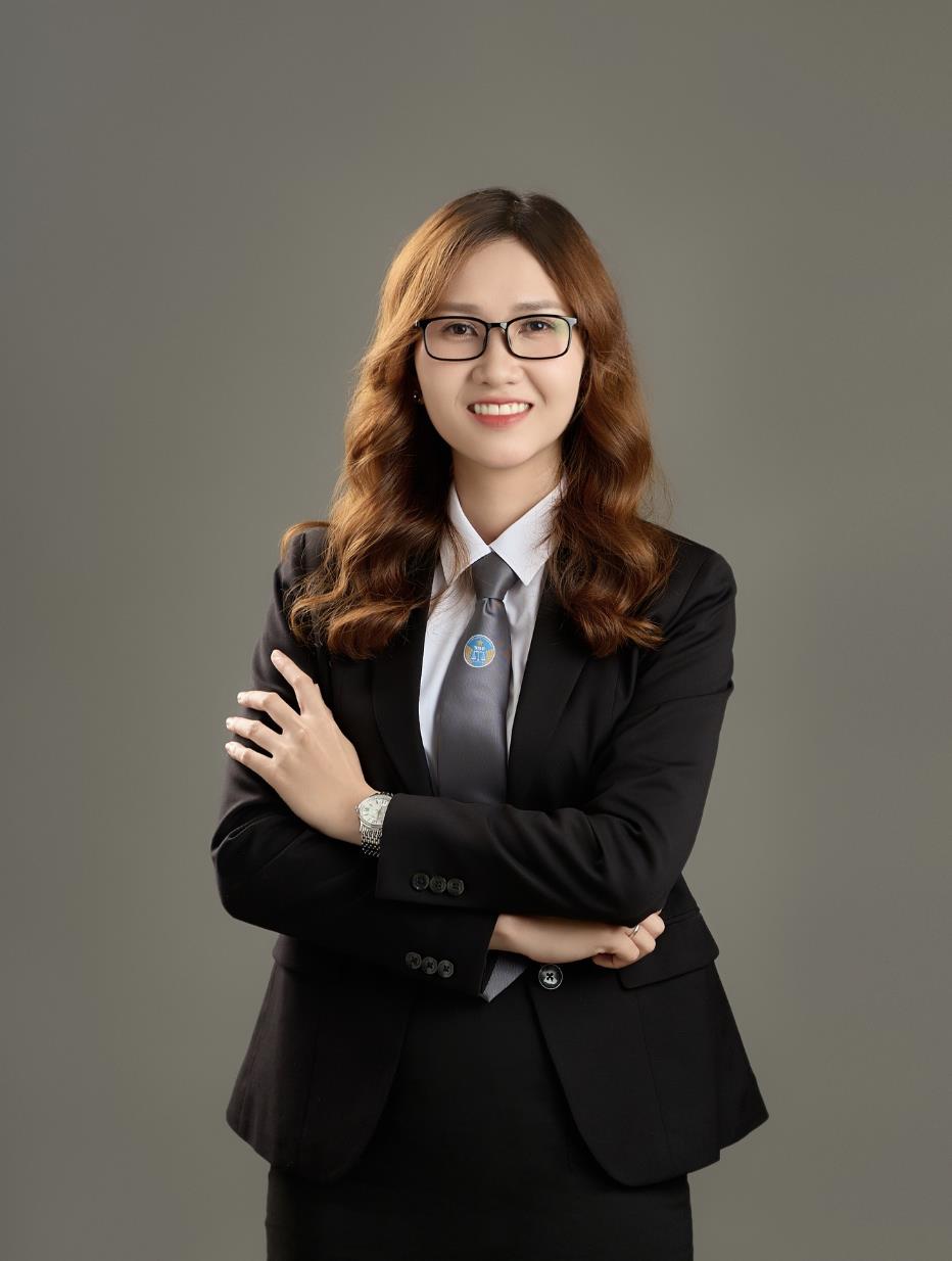 LS  Bùi Thị Lệ Hằng